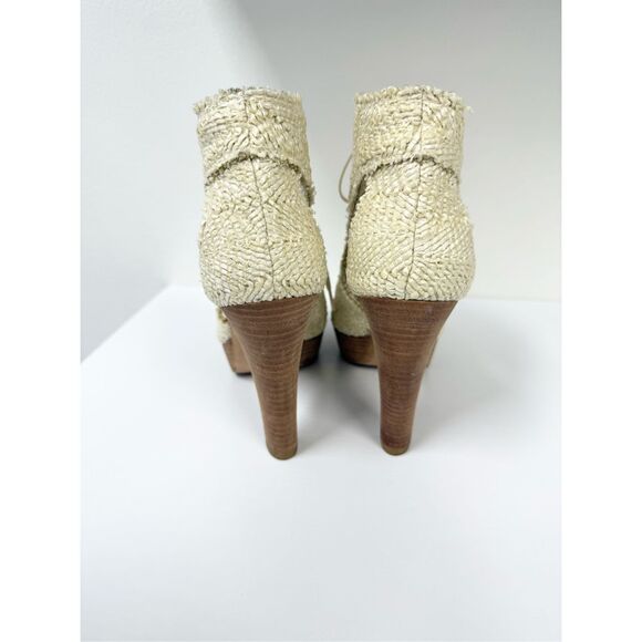 Stuart Weitzman Woven Gladiator Lace Up Sandals Heels Textured Cutout Ivory 6 - Picture 6 of 7